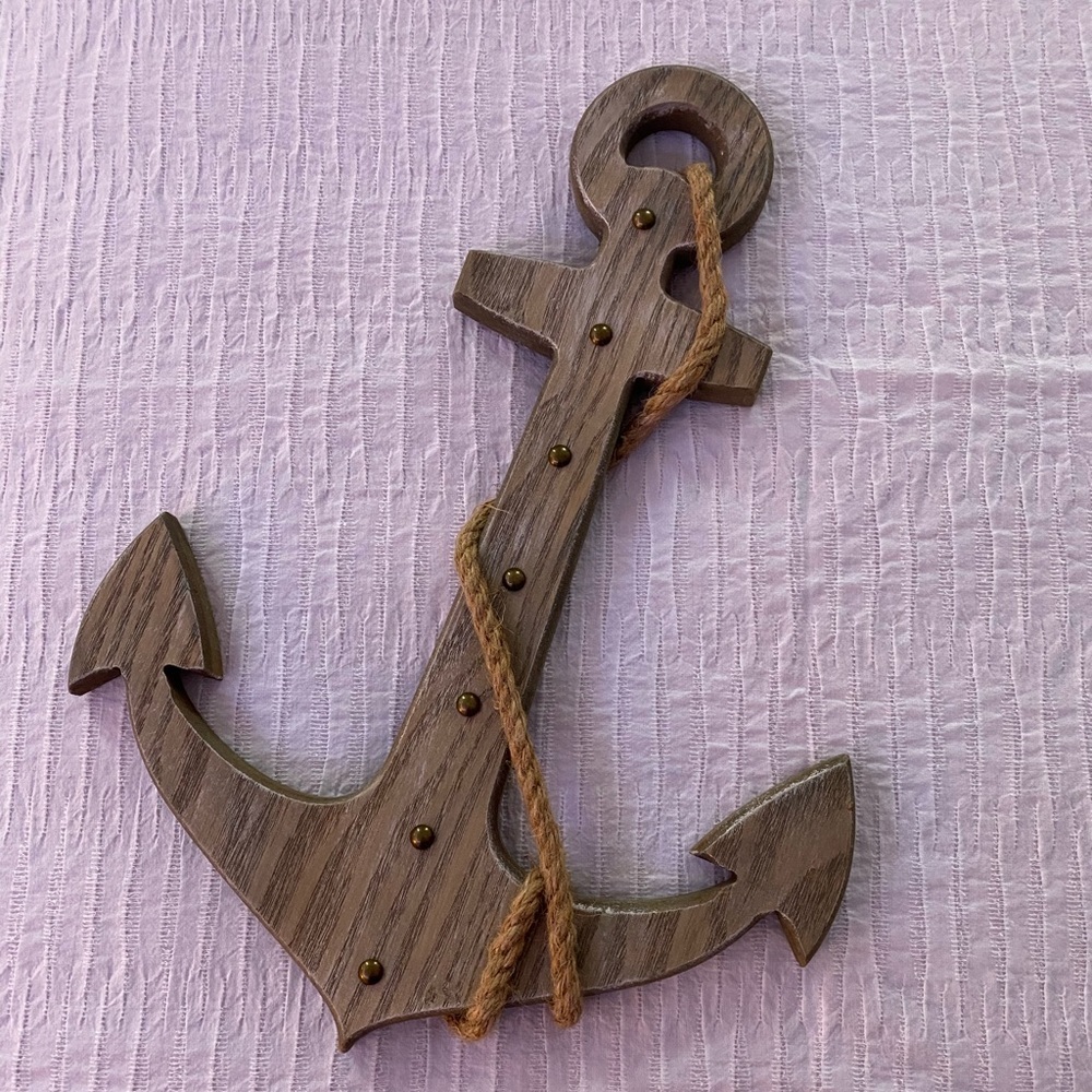 Nautical wall decor